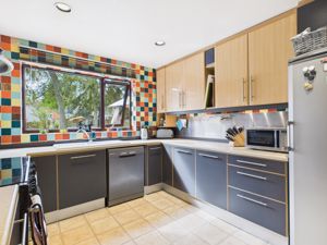Kitchen- click for photo gallery